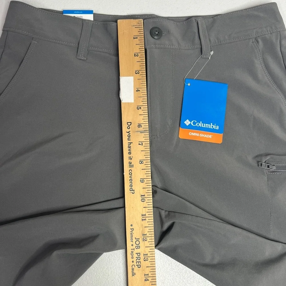 Columbia Narrows Pointe Shorts Mens 30 Gray Stretch Omni Shade Hiking Active NEW